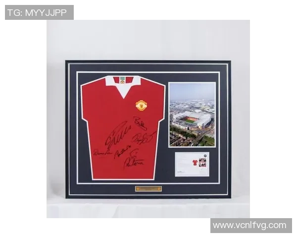 上海热销足球明星签名商品吸引众多球迷热情追捧